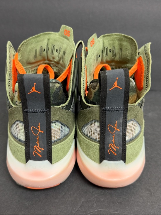 Nike Air Jordan 37 SP UNDEFEATED Oil Green DV6255-300 Men\'s Sz 13 WORN ONCE VNDS main image 5